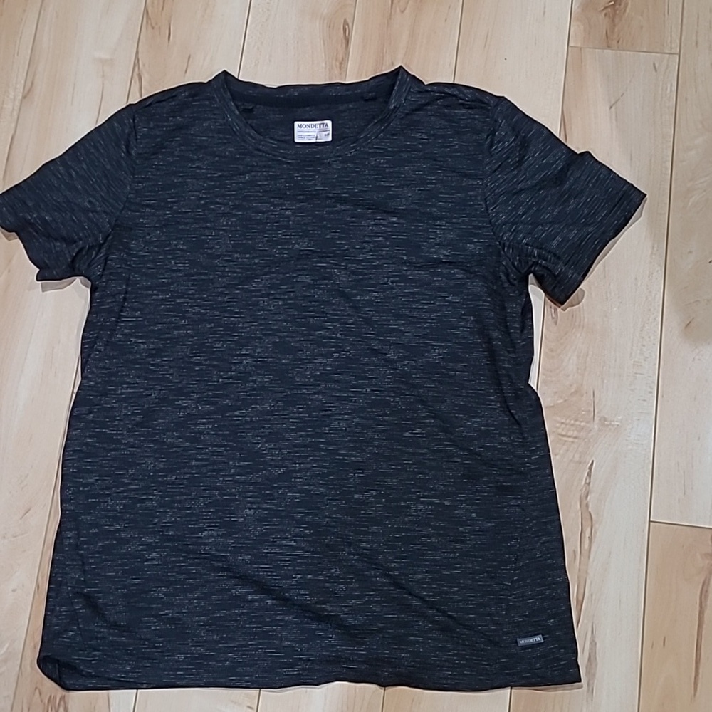 Mondetta women's size small black/gray t-shirt